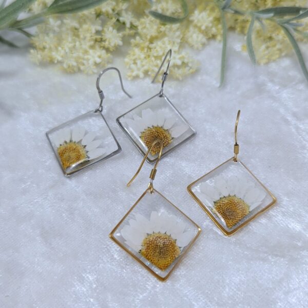Daisy Diamond Earrings (Color Options)